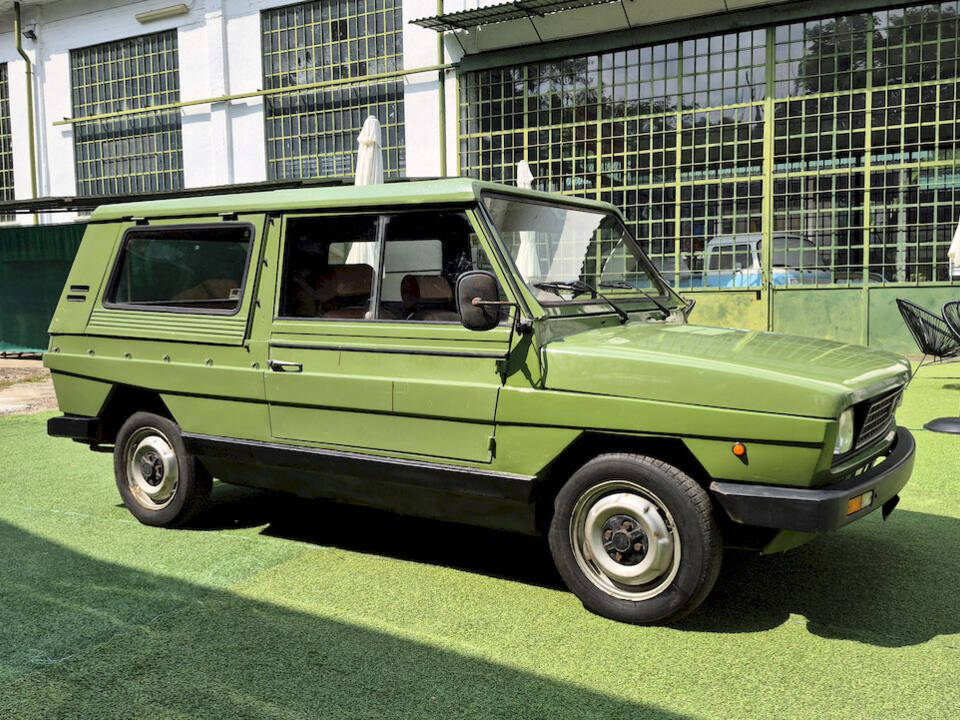 Image 60/69 of FIAT 127 Moretti Midimaxi 900 (1978)
