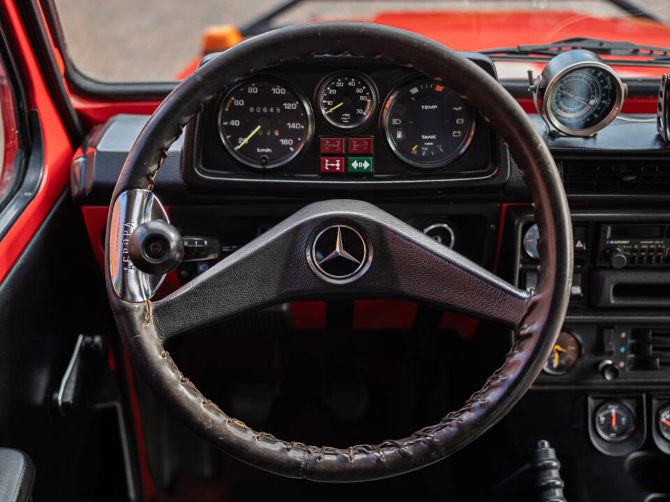 Immagine 34/48 di Mercedes-Benz 230 G (SWB) (1980)