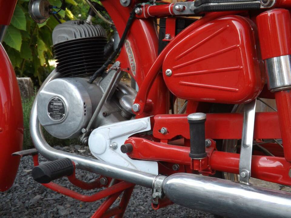 Image 36/50 of Benelli Leoncino 2T (1959)