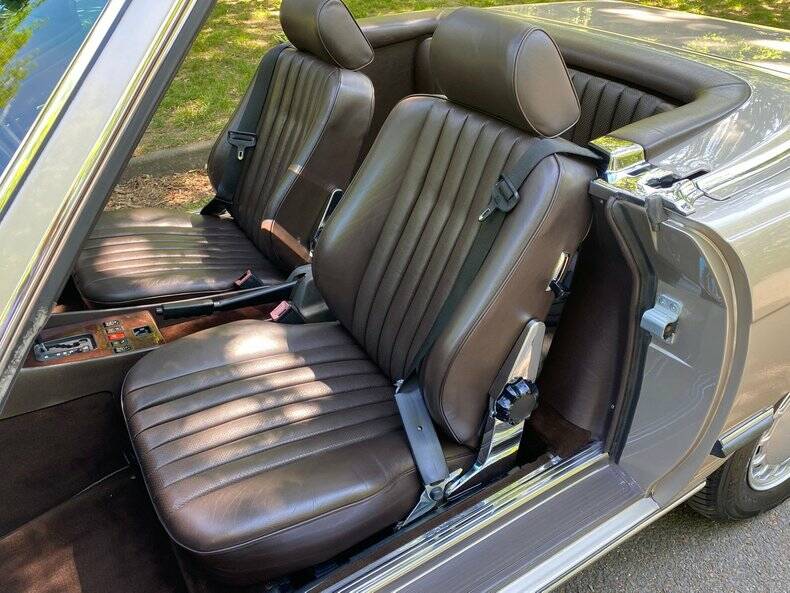 Imagen 29/50 de Mercedes-Benz 500 SL (1989)
