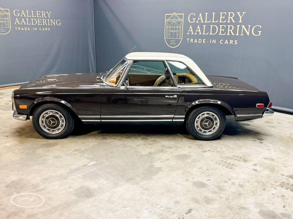 Image 24/38 of Mercedes-Benz 280 SL (1968)