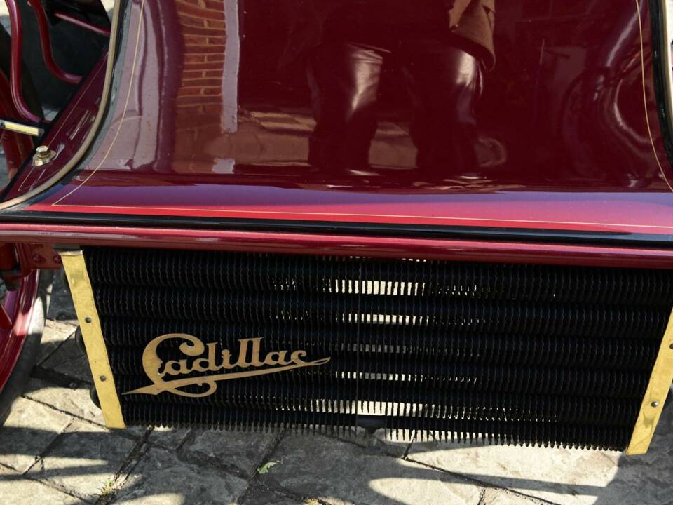 Bild 27/50 von Cadillac Model B Surrey (1904)