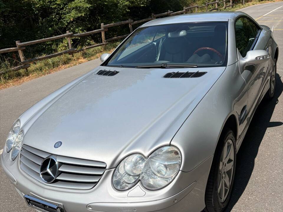 Imagen 6/15 de Mercedes-Benz SL 500 (2001)
