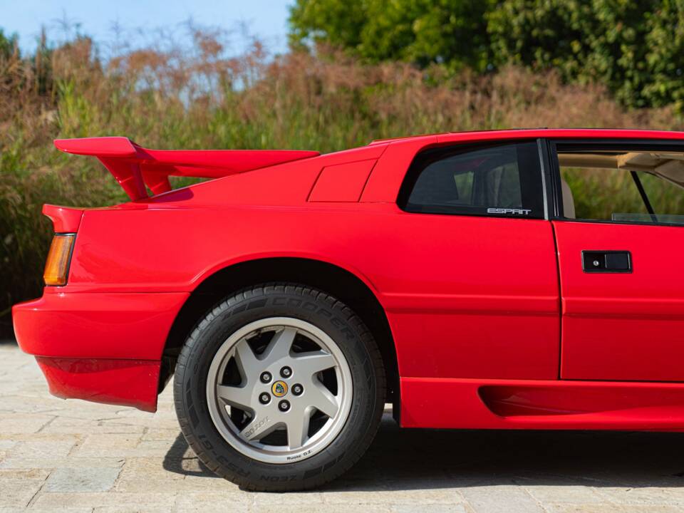 Bild 27/50 von Lotus Esprit Turbo (1993)