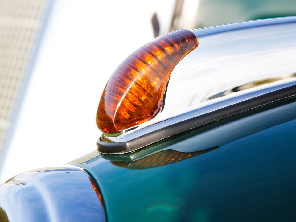 Image 4/18 of Mercedes-Benz 220 Cabriolet A (1953)