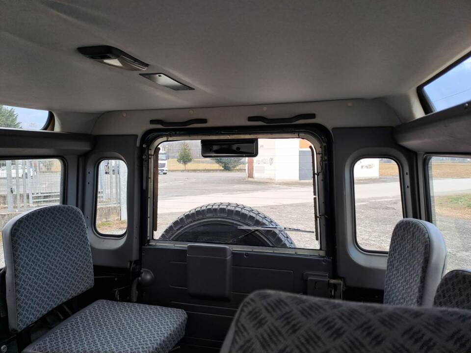 Immagine 34/83 di Land Rover Defender 90 Td5 (1999)