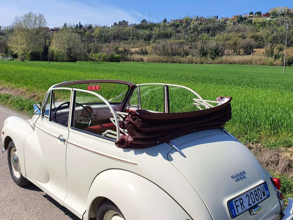Image 19/66 of Morris Minor 1000 Tourer (1961)