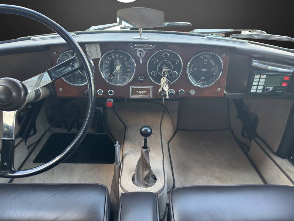 Image 12/19 of Aston Martin DB 2/4 Mk II (1956)