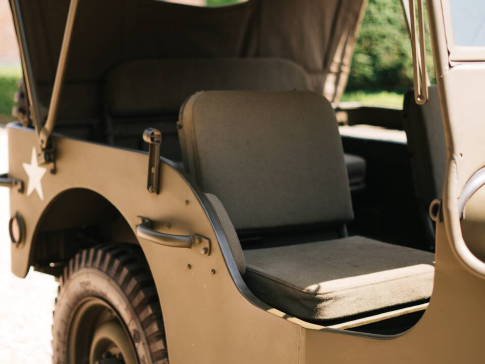 Bild 16/31 von Willys Jeep M38 A1 (1943)