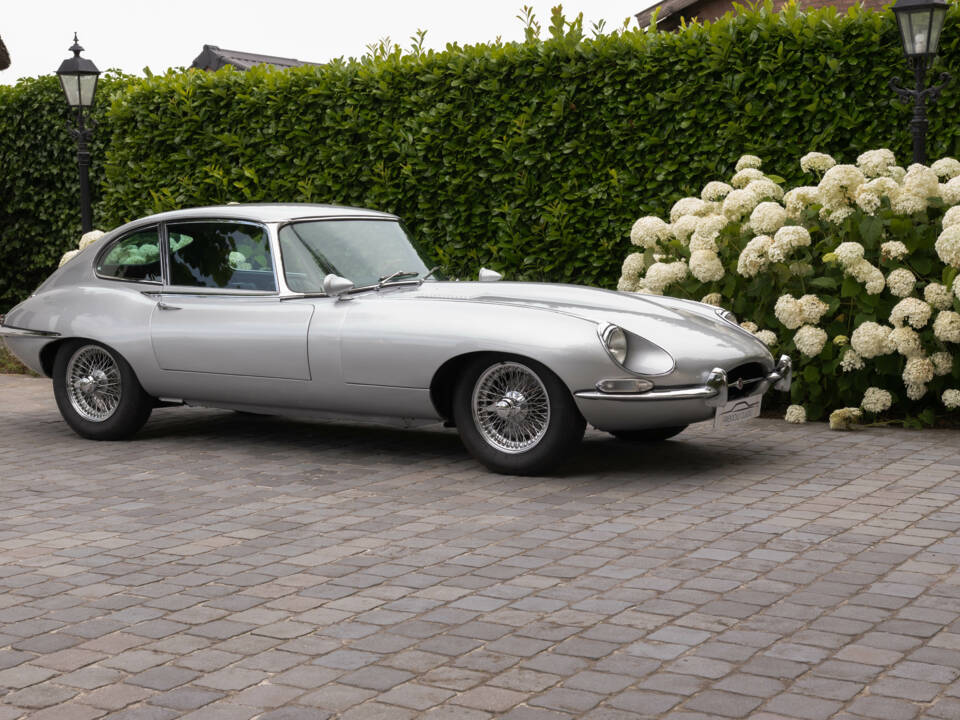 Bild 6/57 von Jaguar E-Type (2+2) (1968)