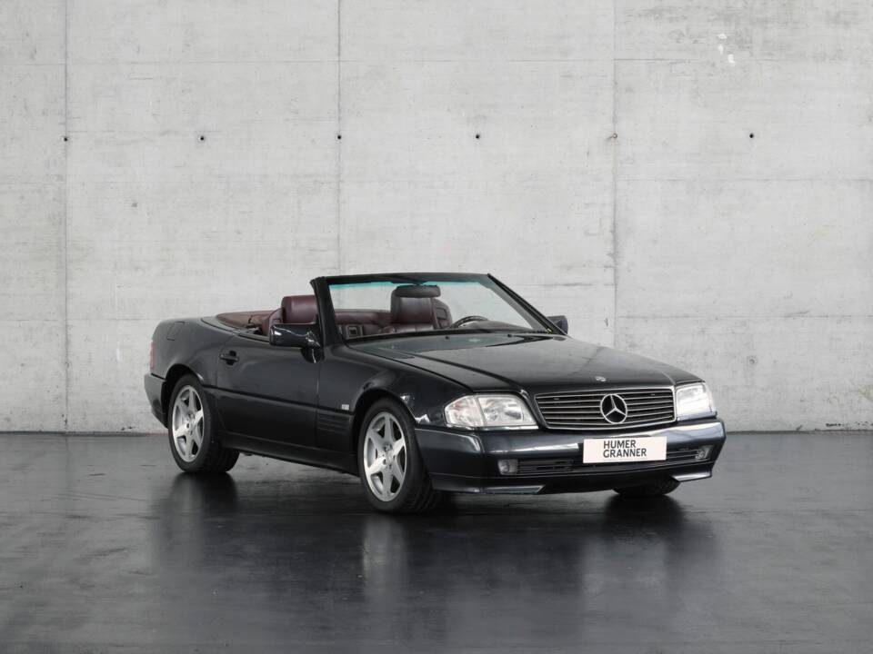 Image 4/37 of Mercedes-Benz SL 500 (1995)