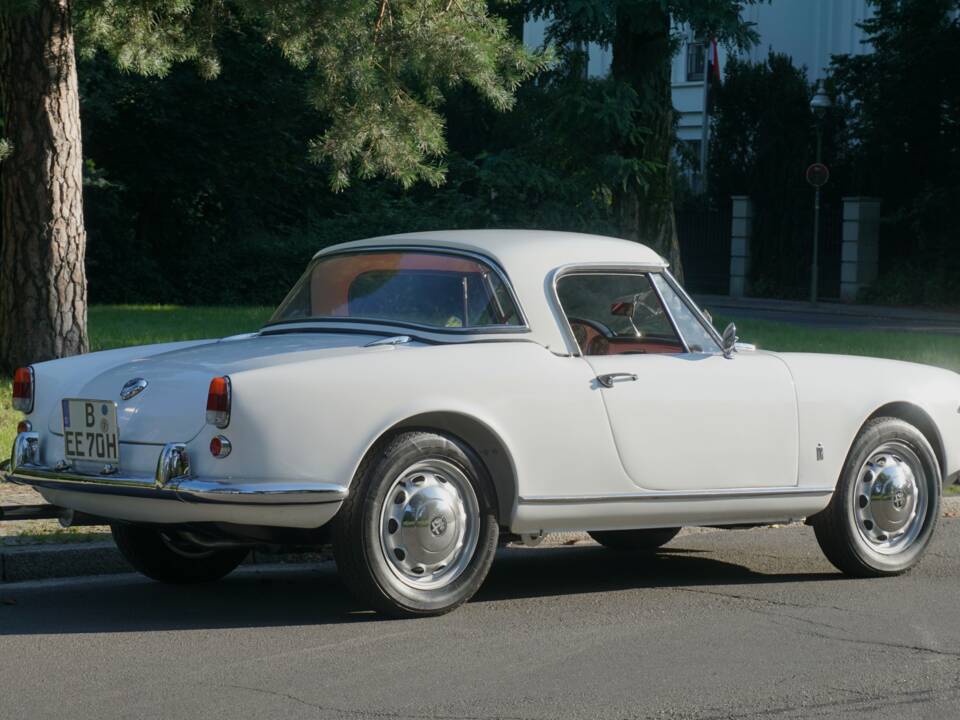 Afbeelding 6/53 van Alfa Romeo Giulietta Spider (1960)