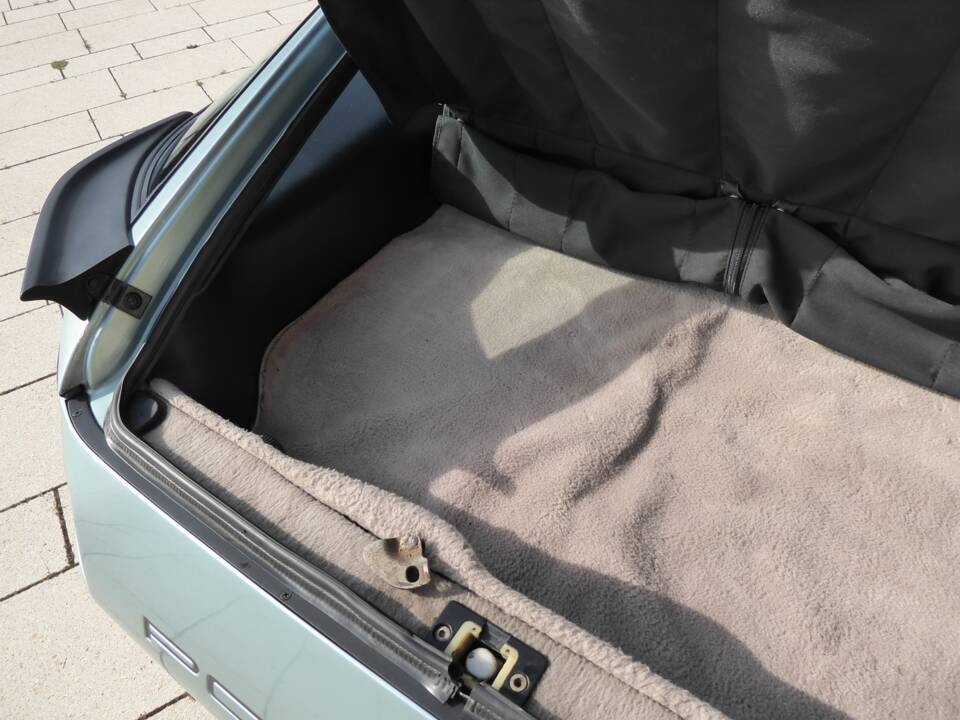Afbeelding 41/67 van Porsche 928 S (1985)