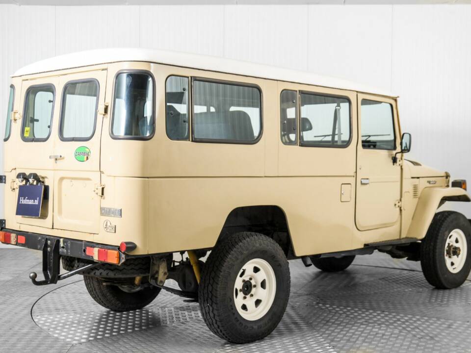 Bild 2/50 von Toyota Landcruiser BJ 45 (1982)