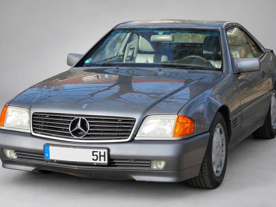 Image 2/18 de Mercedes-Benz 300 SL (1993)