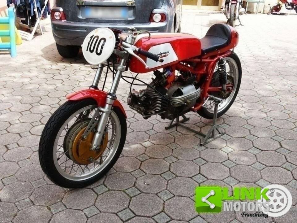 Imagen 1/10 de Aermacchi Harley-Davidson DUMMY (1965)