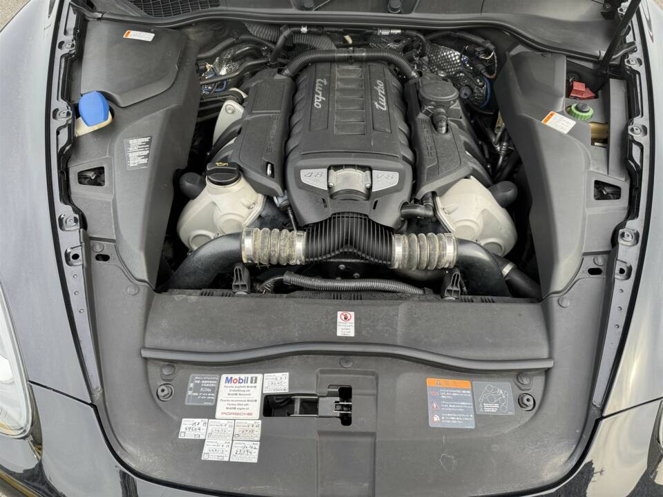 Bild 52/63 von Porsche Cayenne Turbo (2010)