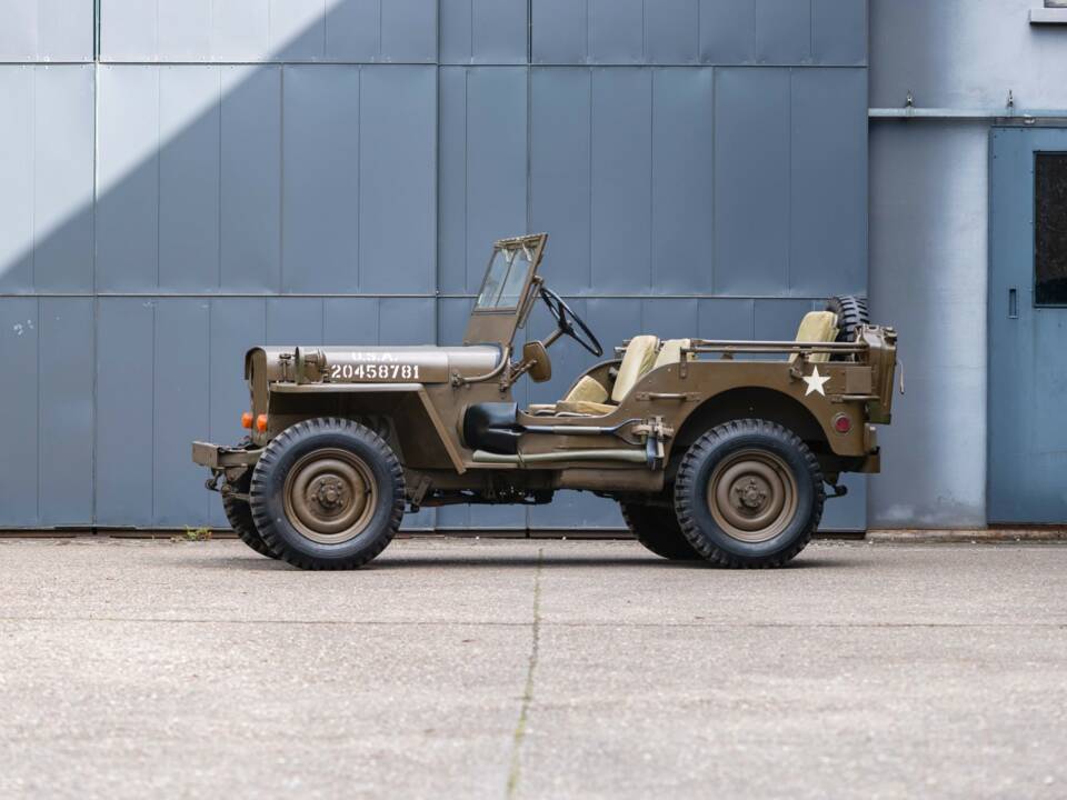 Imagen 13/19 de Jeep CJ-6 (1963)