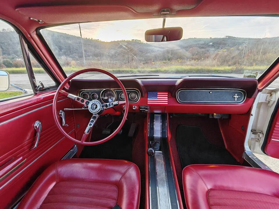 Image 37/50 de Ford Mustang 200 (1966)