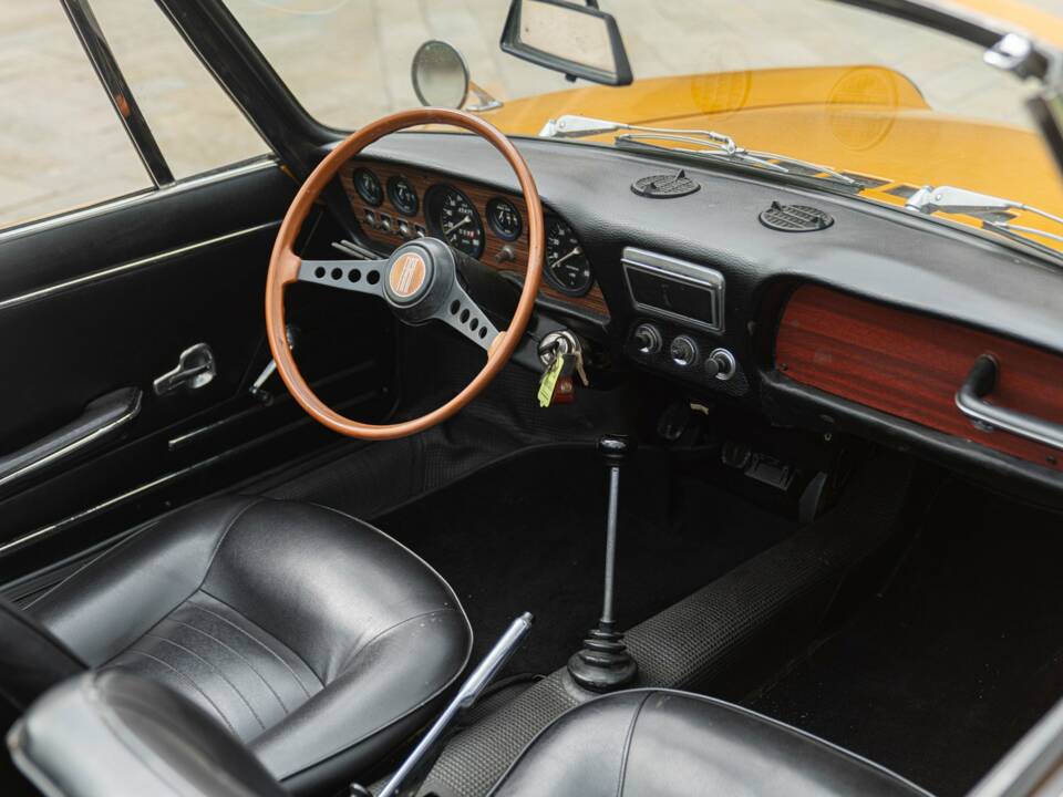 Image 35/50 of FIAT 850 Sport Spider (1969)