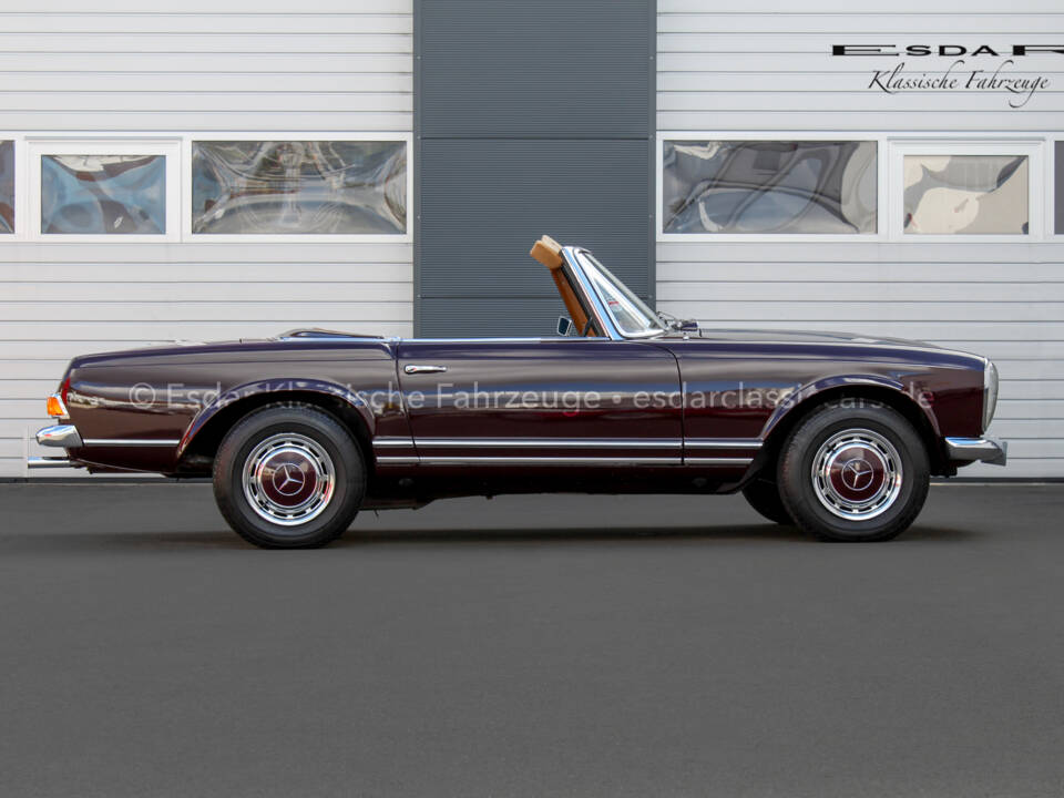 Image 4/33 of Mercedes-Benz 280 SL (1969)