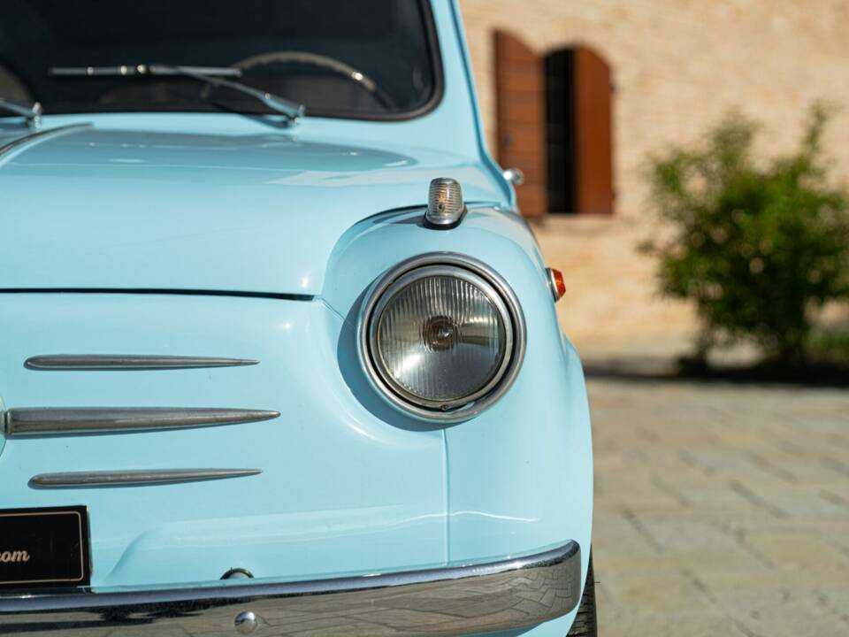 Image 18/49 of FIAT 600 (1957)
