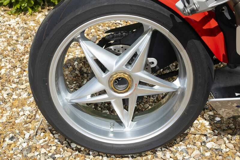 Image 22/45 of MV Agusta F4 1000 S (2006)