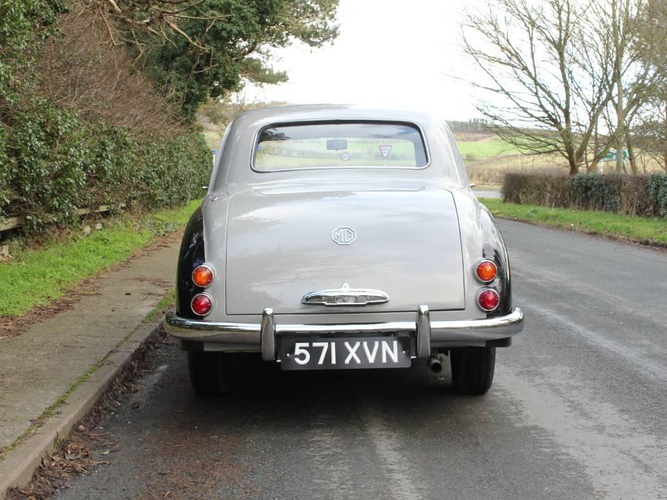 Bild 5/16 von MG Magnette ZB (1958)