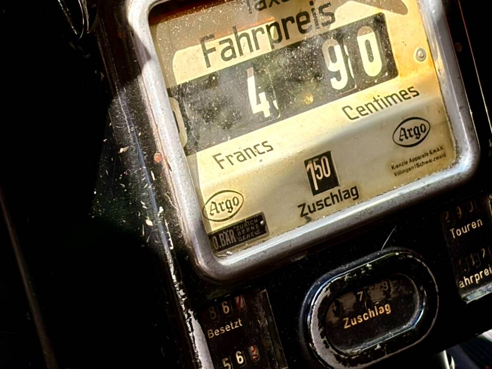 Imagen 14/16 de FIAT 1100 D (1964)
