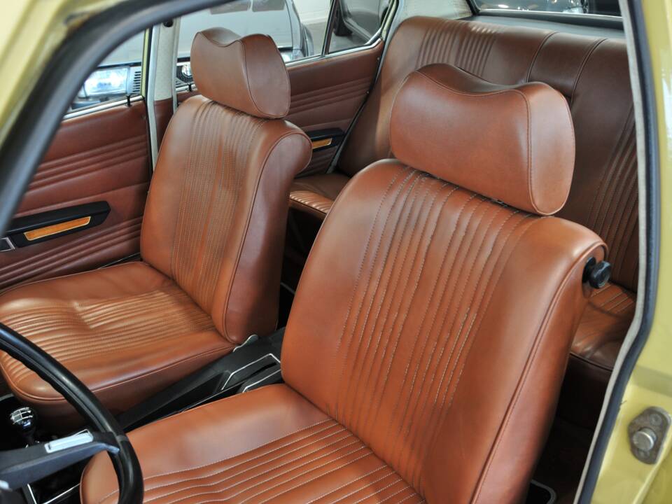 Image 15/31 of Alfa Romeo Alfetta 1.8 (1975)