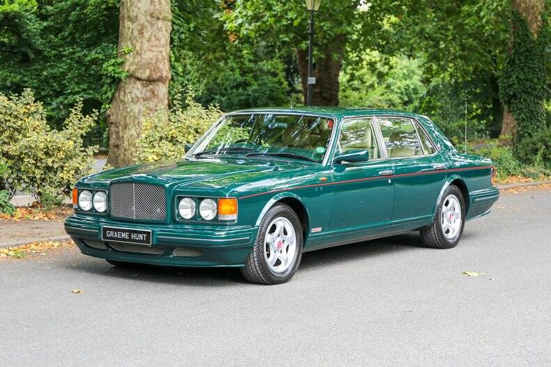 Image 7/50 of Bentley Turbo RT (1997)