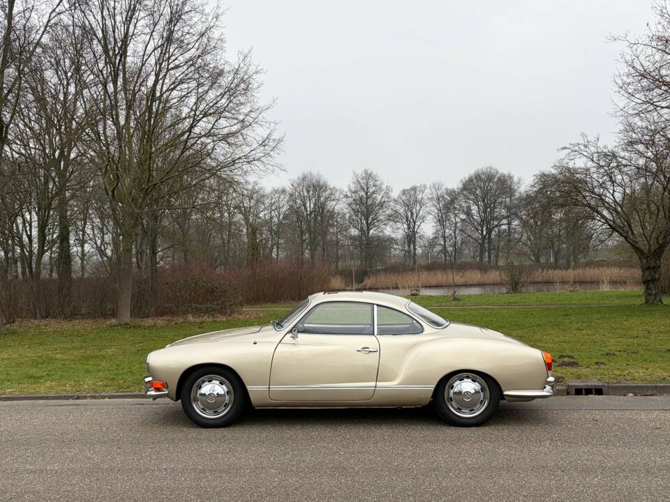 Afbeelding 13/28 van Volkswagen Karmann Ghia 1600 (1971)