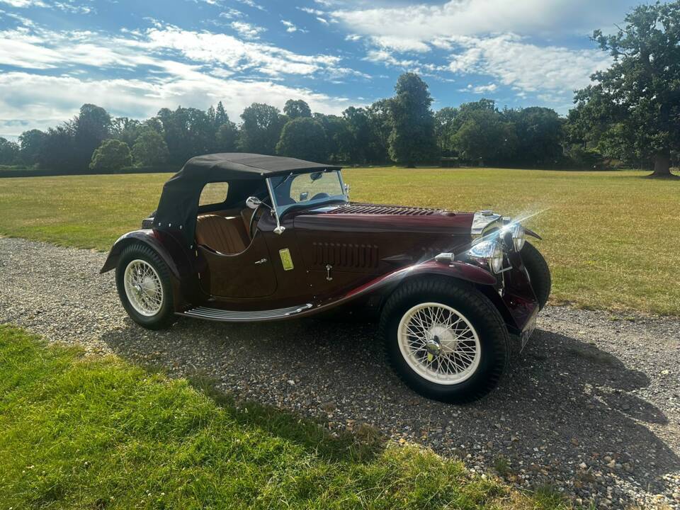 Image 15/58 of Lea-Francis 14 Sport (1950)
