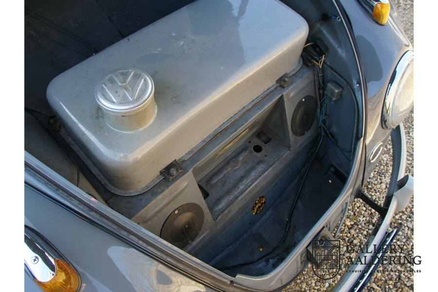 Imagen 22/50 de Volkswagen Maggiolino 1200 Standard &quot;Ovali&quot; (1955)