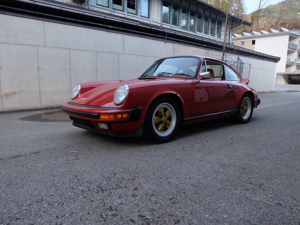Bild 5/57 von Porsche 911 2.7 S (1975)