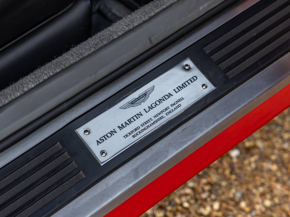 Imagen 33/58 de Aston Martin V8 Coupé (1997)