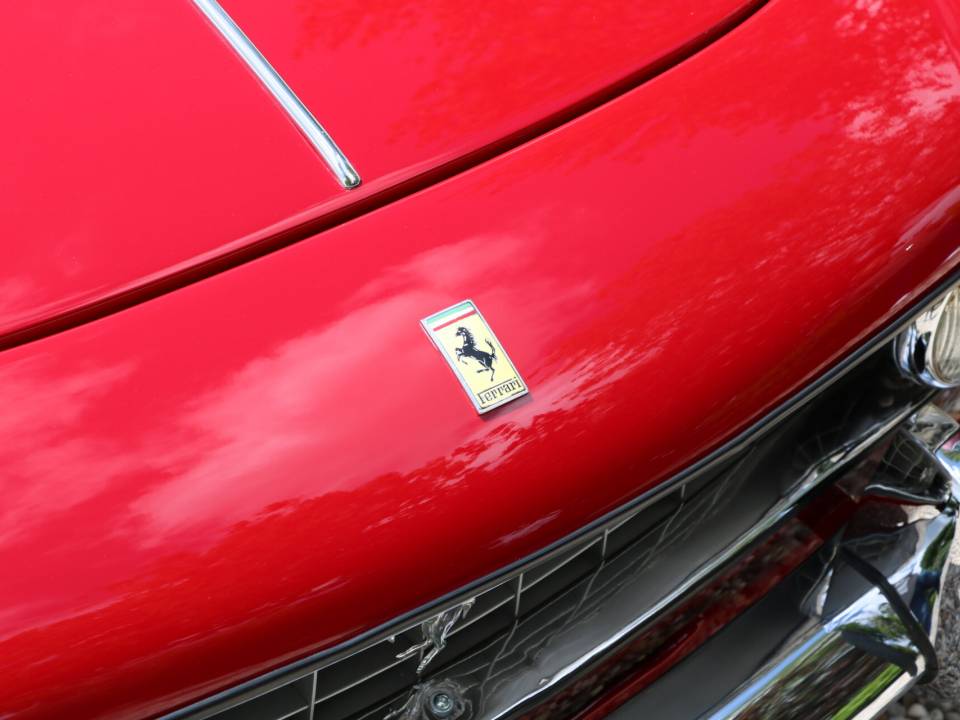 Imagen 21/42 de Ferrari 250 GT&#x2F;E (1961)