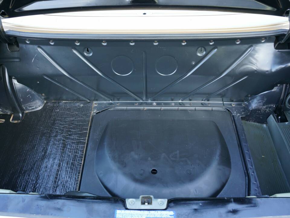 Image 38/50 of Mercedes-Benz 450 SL (1973)