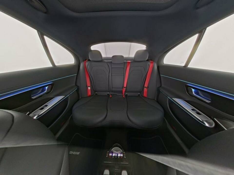 Image 5/6 de Mercedes-Benz E 53 AMG Hybrid 4MATIC (2025)