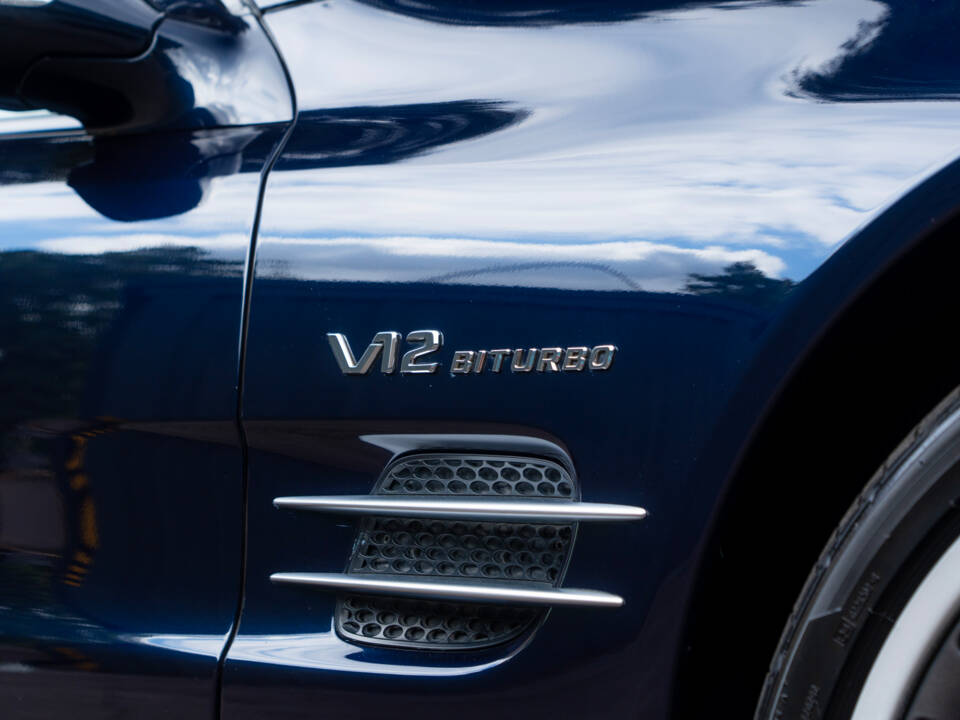 Image 53/60 of Mercedes-Benz SL 65 AMG (2004)