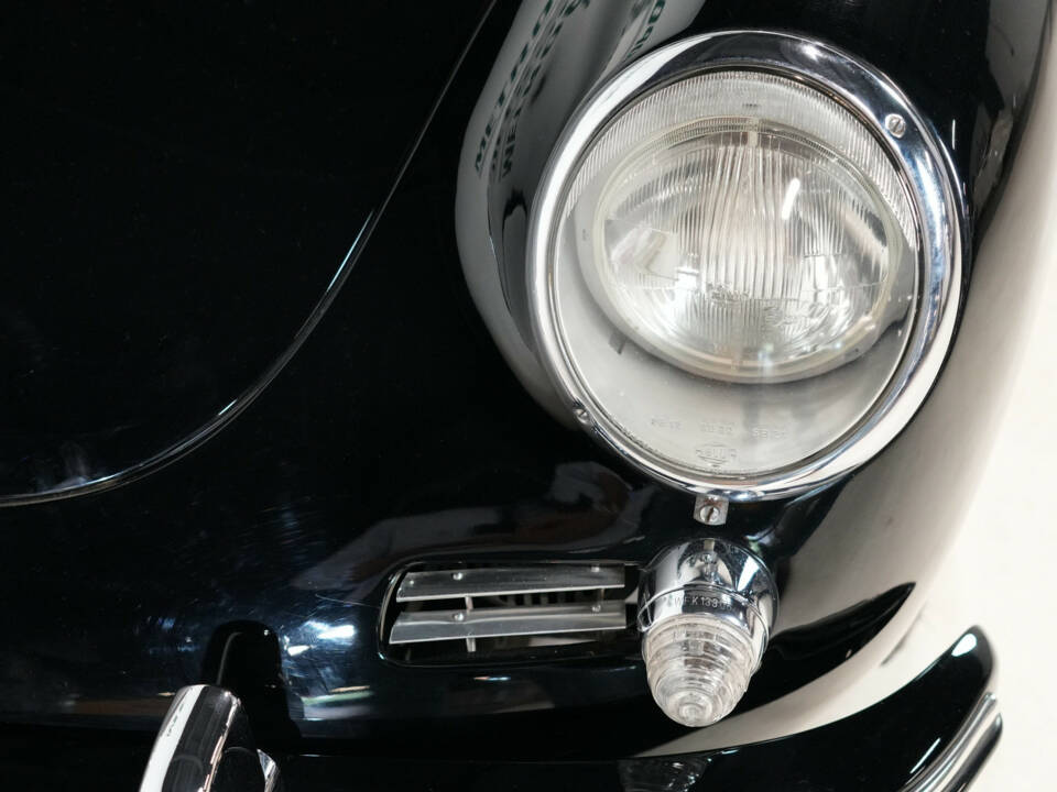 Image 17/50 of Porsche 356 B 1600 Super 90 (1962)