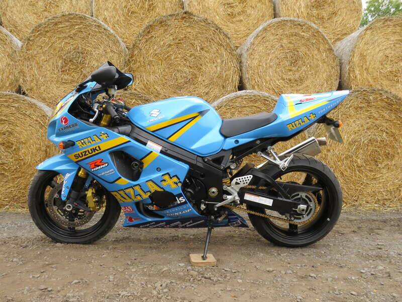 Image 2/35 of Suzuki DUMMY (2005)