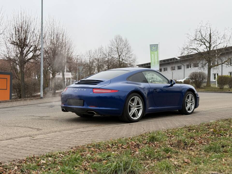 Image 12/82 of Porsche 911 Carrera (2012)