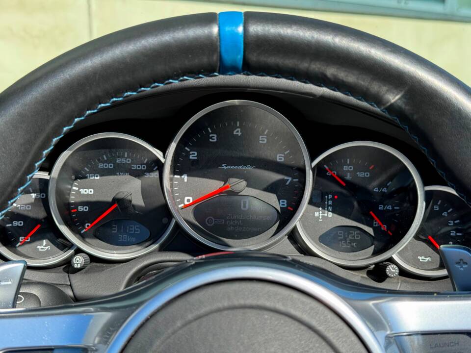 Image 6/37 of Porsche 911 Speedster (2010)