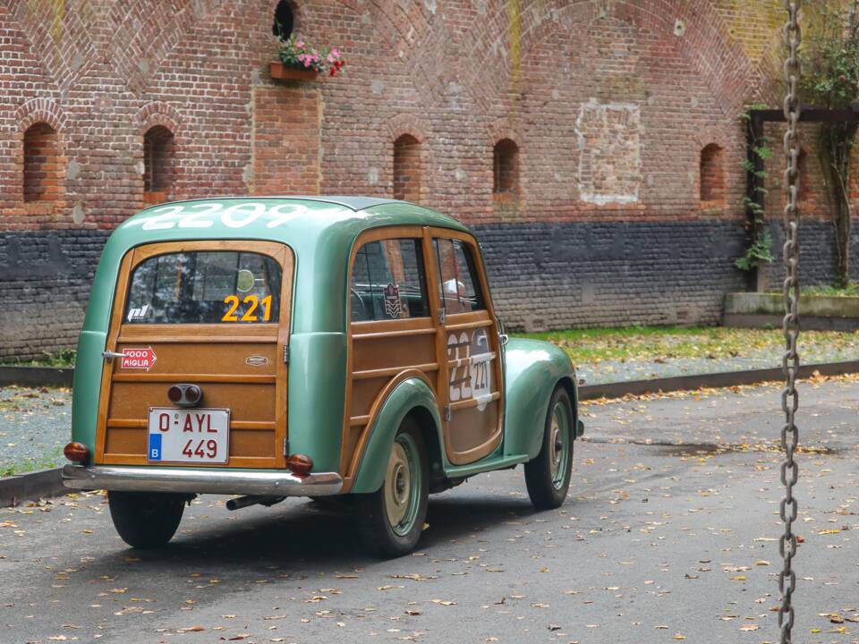 Image 8/51 de FIAT 500 C Giardiniera (1951)