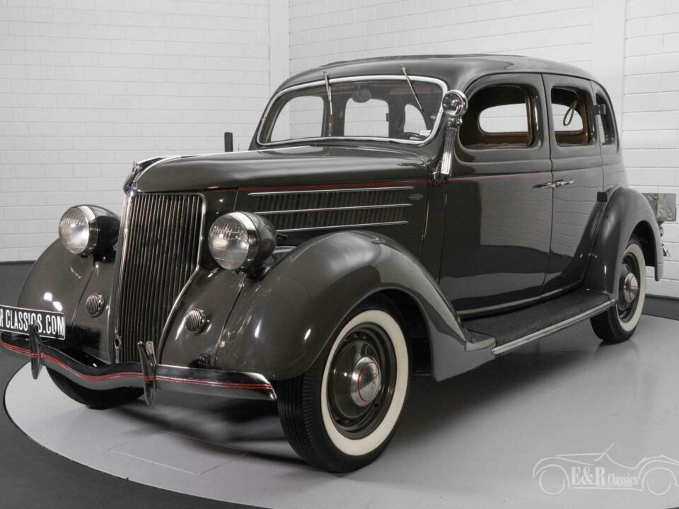 Image 16/19 of Ford V8 (1936)