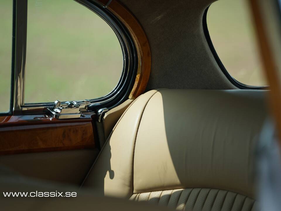 Bild 11/33 von Jaguar 420 G (1970)