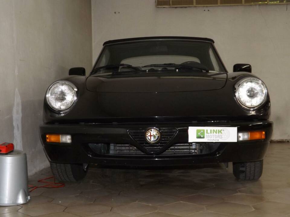 Bild 24/50 von Alfa Romeo 1.6 Spider (1991)