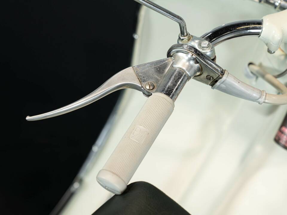 Image 10/33 of Piaggio DUMMY (1956)