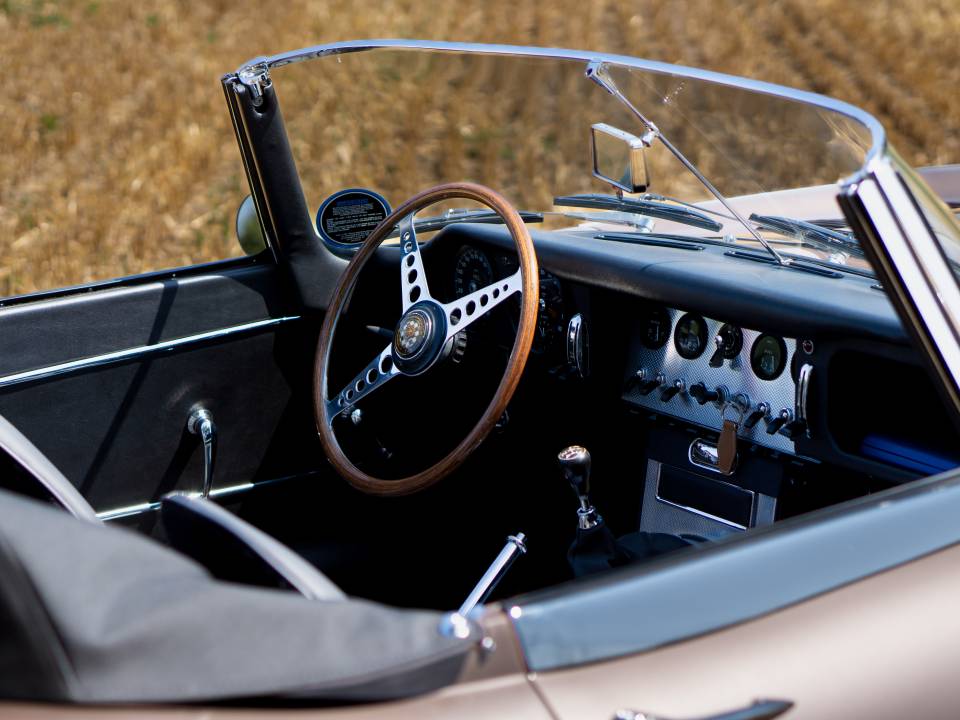 Imagen 17/66 de Jaguar E-Type 3.8 Flat Floor (1961)